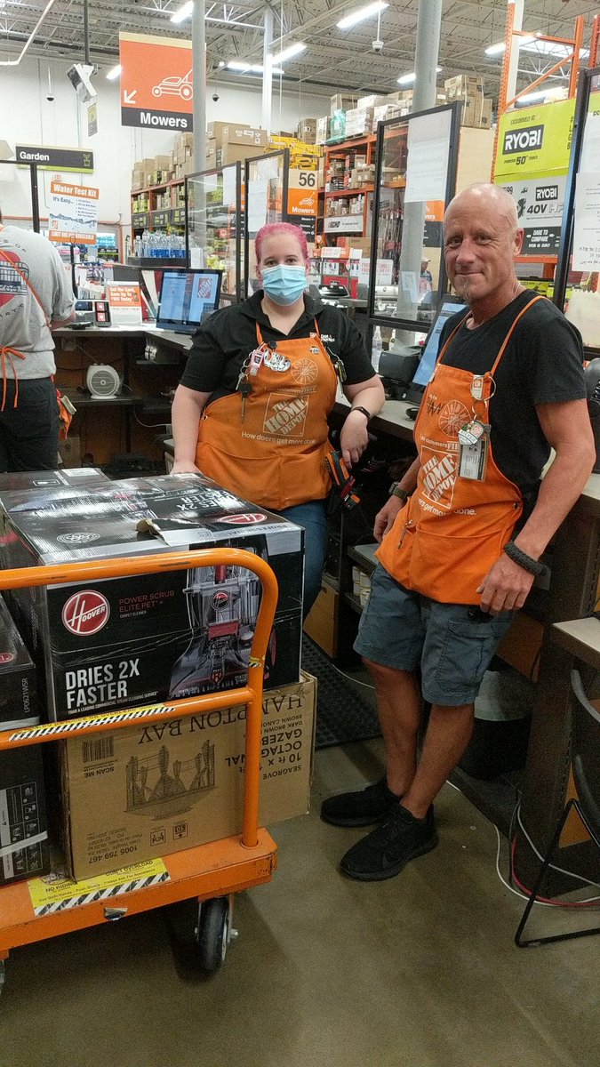 Ryan spent the afternoon recovering his hardware shelves, and had a different kind of $1700 recovery in the evening! <a href="/HDmorrissey/">Michael Morrissey</a> @sarahkukla <a href="/Mdross66/">Mike Ross</a> <a href="/bobsaniga/">Bob Saniga</a>