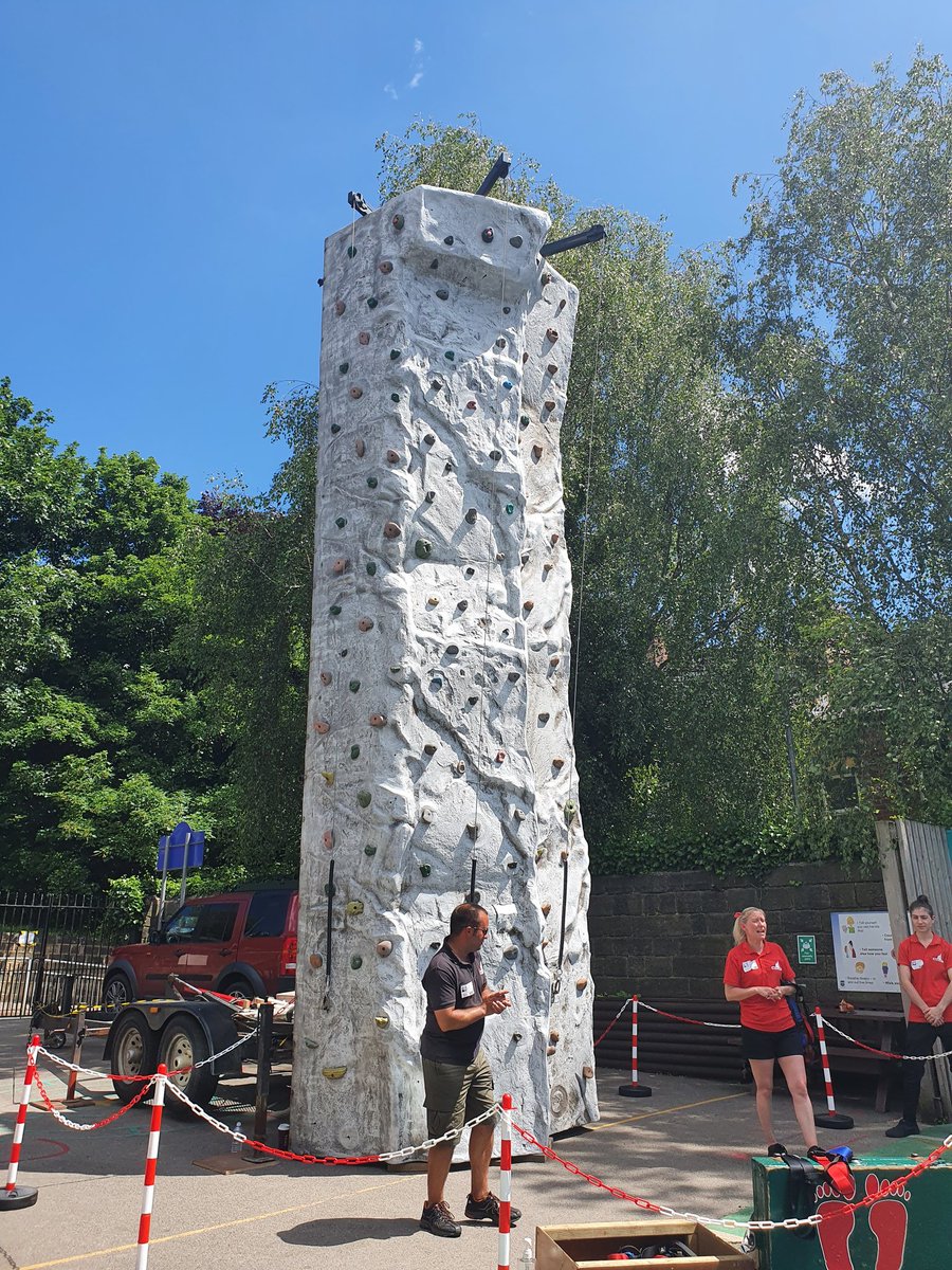 Kirkstall St Stephen's C of E Primary School tweet media