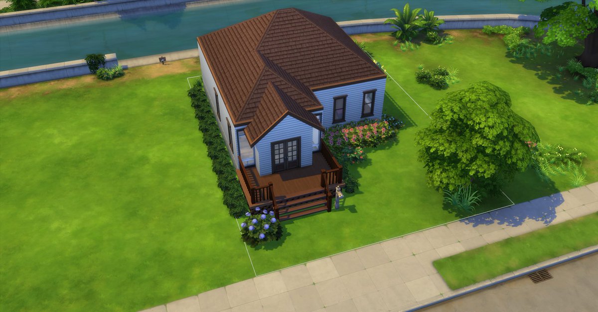 BuildsVixen's tweet photo. So yesterday when @lizzyaustensl was going through my gallery things, she helped me realize that I have NEVER made a base game-only home...so I did. All the landscaping is from debug. It's not much, but it's efficient. #TheSims #TheSims4 #SimsBaseGame #ShowUsYourBuilds https://t.co/PszFDVBSLO