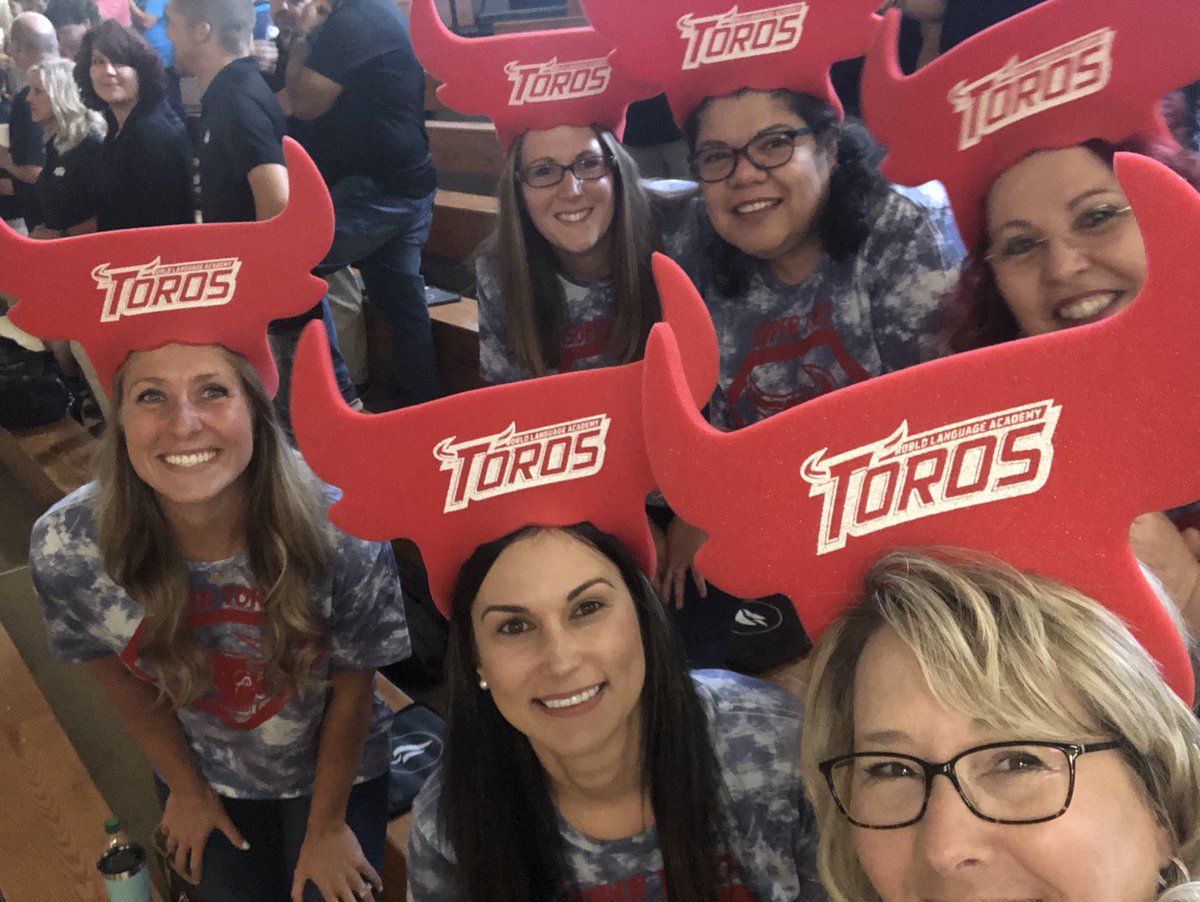 WorldLanguageGA's tweet photo. Ready for our Leadership Retreat! #TOROSTRONG https://t.co/MnI7w1Jjv2