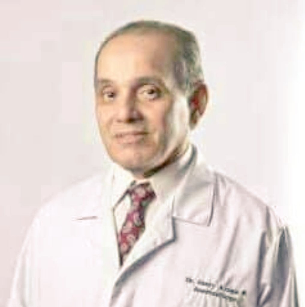 fpachano's tweet photo. Lamento informar fallecimiento por COVID-19 del Dr. HENRY AZUAJE, reconocido especialista en Anestesiología y quien contribuyó a la creación del Posgrado en Hosp Dr. Adolfo Pons.
Siempre estaré agradecido.
Paz a su alma y pesame a sus familiares en especial al Dr. Franklin Azuaje https://t.co/x6So30I9Fc
