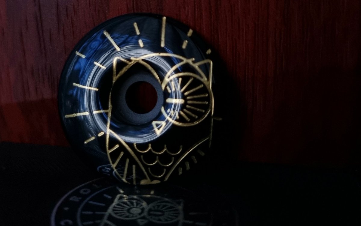 NikYCK's tweet photo. Hand-painted Gold.
The more you look, the more you drift. #stemcap https://t.co/T8z2iGpxq1