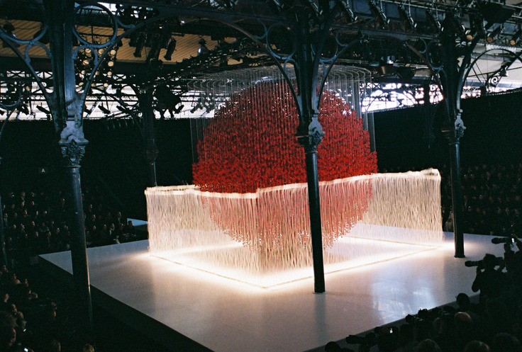 BLUMARlNE's tweet photo. kenzo fw 2008 paris https://t.co/OqynCSAYLm