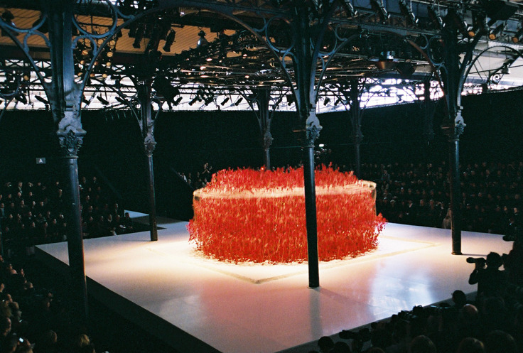 BLUMARlNE's tweet photo. kenzo fw 2008 paris https://t.co/OqynCSAYLm
