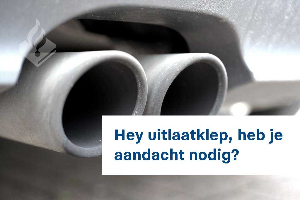 POL_Rotterdam's tweet photo. Met piepende bandjes door de Rotterdamse straten? Ook jij bent vast wel eens zo een luidruchtige weggebruiker tegen gekomen.Wij gaan deze overlastgevers aanpakken. Dit gedrag wordt niet getolereerd! Houd onze kanalen in de gaten om te zien hoe wij dit doen. #tebbienouvoorherrie https://t.co/q3bGL6dTgw