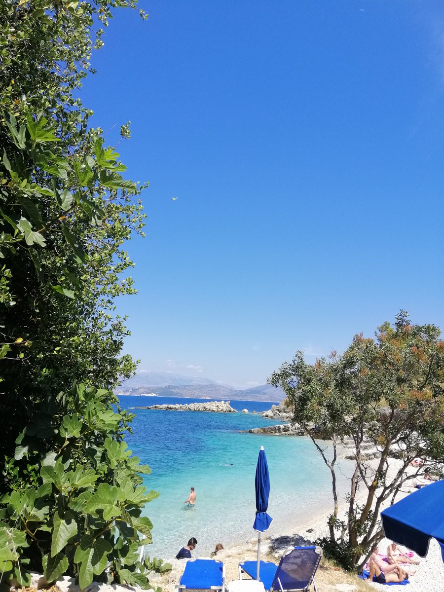 efblok's tweet image. Tropische temperaturen in Corfu, maar goed te doen hoor