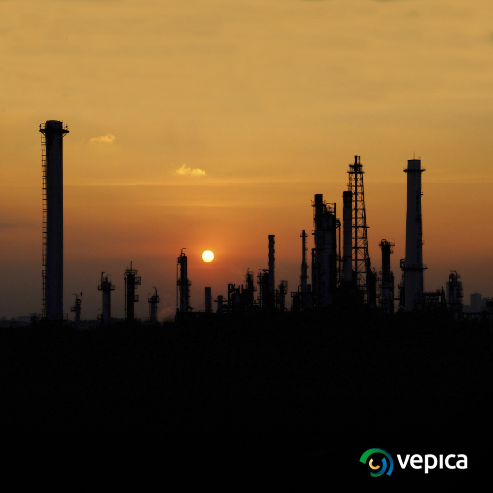 VepicaCorp's tweet photo. Hydrodesulfurization is a catalytic chemical process widely used to remove sulfur compounds from refined petroleum products. We have used this process in refinery modernizations.

#Vepica #HDS #ReduceCO2 #ChemicalProcesses #IndustrialSector #CarefortheEnvironment https://t.co/KUYwuZixLd