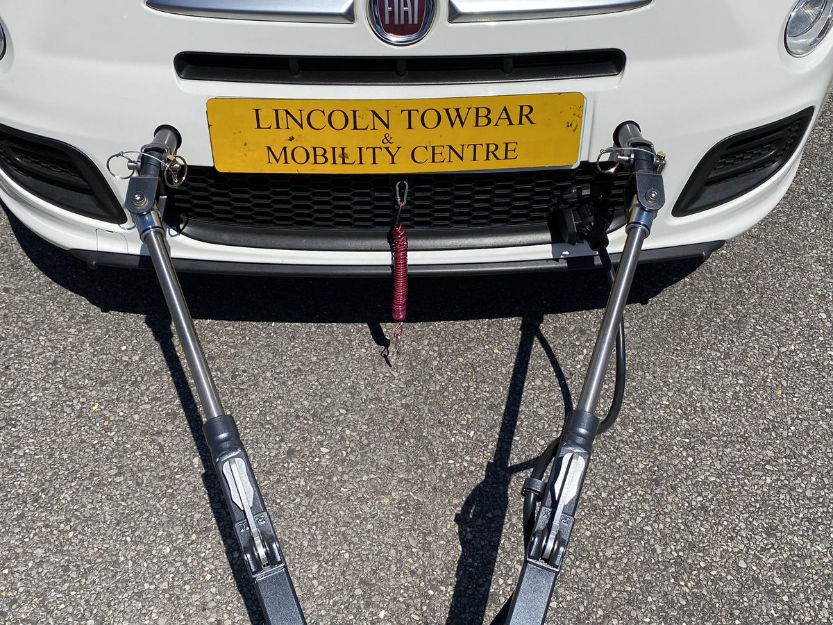 lincolntowbar's tweet photo. .@Roadmaster_Inc #Towmaster2 #AFrame fitted with #Invisibrake vacuum servo assisted braking system to a @FIAT_UK 500 #motorhome #lincoln #lincsconnect .@nttauk https://t.co/gkJlMHx8j3