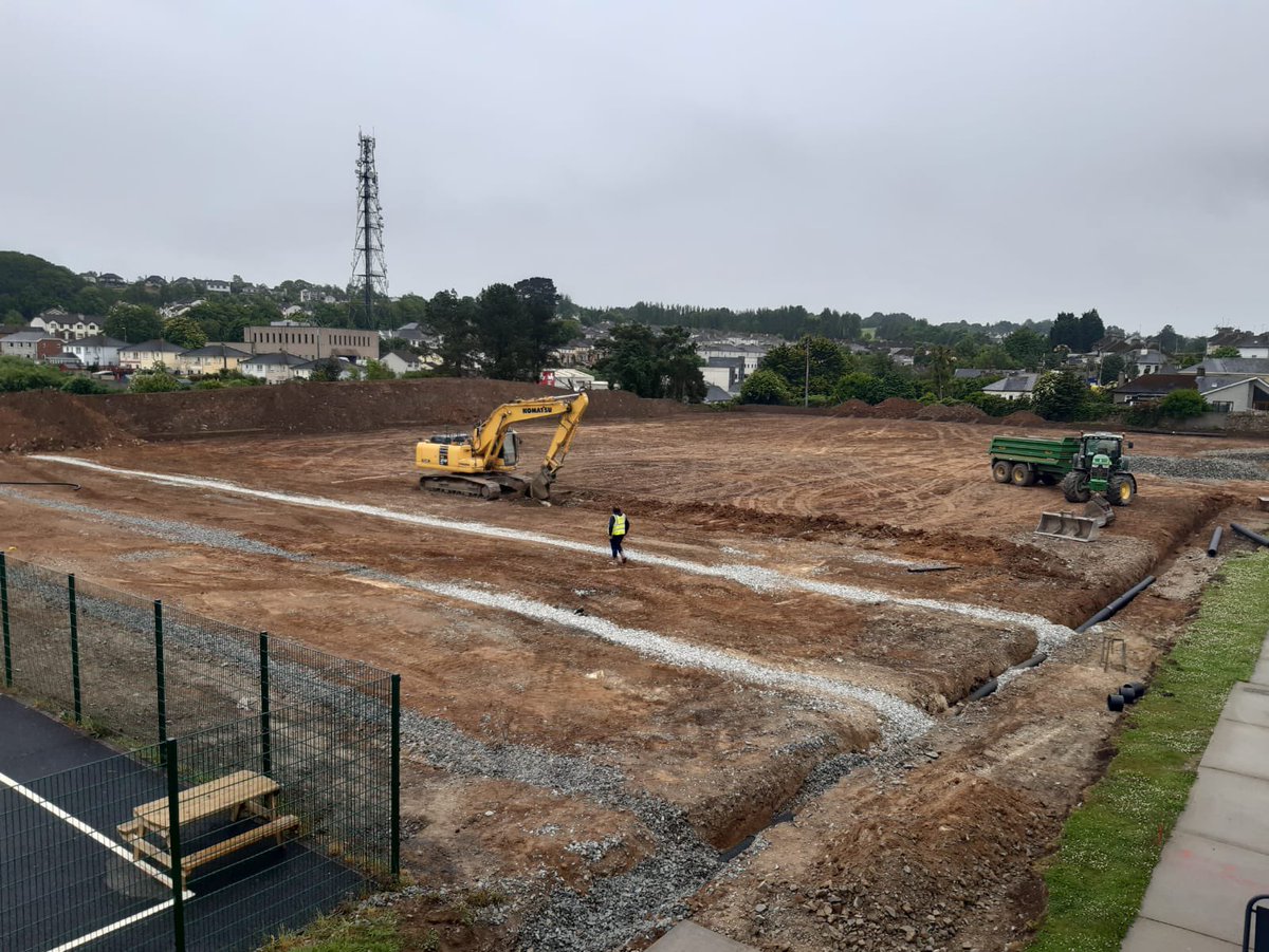 WexCBS's tweet photo. Serious progress is being made on our new Floodlit Astroturf pitch! We’re delighted to see it going so well. 
#CBS #Progress #PitchTogether #astro 
🟣🟡💪👍👏👷‍♂️🧱🔨🚜🏟 https://t.co/VwIim4j3oX