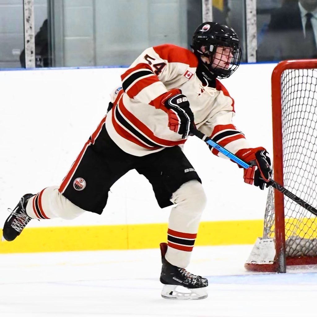 Congrats <a href="/McKittrickDylan/">Dylan McKittrick</a> on signing with @CrunchNOJHL🐻‍❄️❄️!! Dylan is a physical shutdown D with character and an elite work ethic. Dylan excels at separating forwards from the puck. He has a 4.0 GPA winning numerous @victusacademy awards!! #S4SDevelopment <a href="/519sportsonline/">519 Sports Online</a>