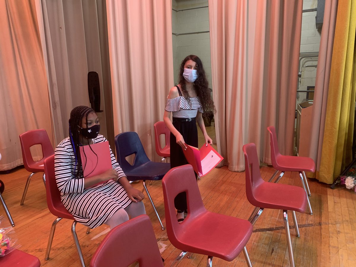 JohnnycakeElem tweet media