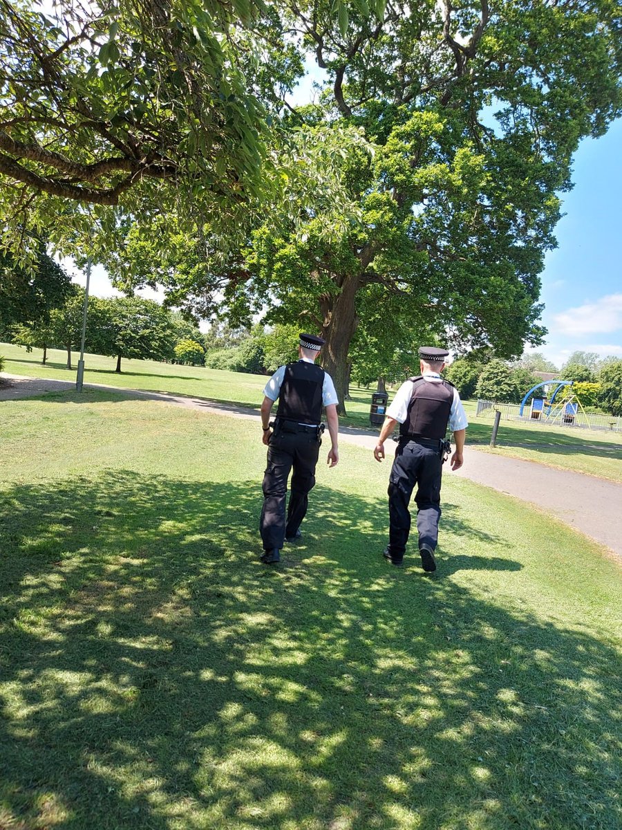 MPSWestHendon's tweet image. West Hendon ward officers are regularly patrolling our parks and open green spaces. Wonderful weather ☀️👮, if you see us come and speak with us.