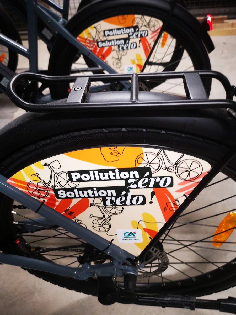 Installation ce jour de la station vélo réservée à nos clients sur notre opération #25 croix rousse. J-6 avant la livraison. <a href="/Fabien_Bagnon/">Fabien Bagnon 🌿🚨</a> <a href="/RenaudPayre/">Renaud Payre</a> <a href="/brunobernard_fr/">Bruno Bernard</a> <a href="/Gregorydoucet/">Grégory Doucet</a> <a href="/RemiZinck/">rémi zinck</a> #croixrousse <a href="/Credit_Agricole/">Groupe Crédit Agricole</a> #lyon #mobilite #immobilier