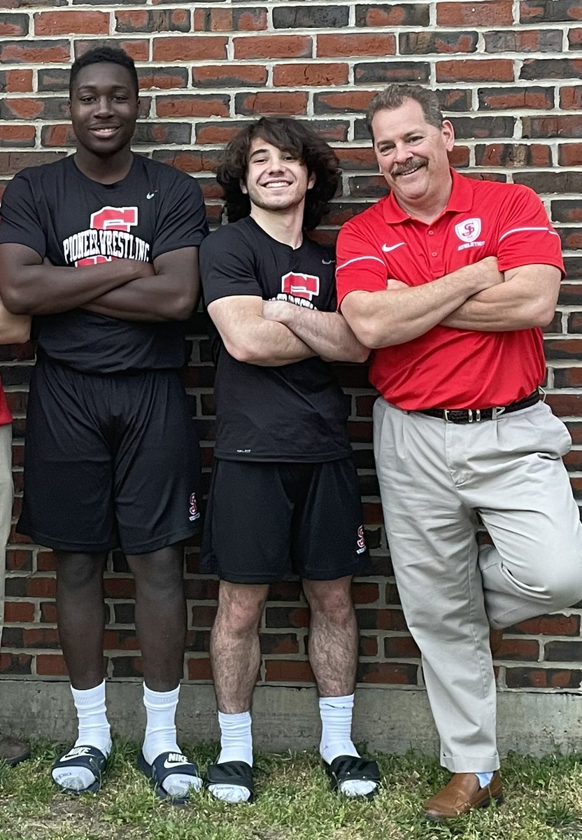 StJohnswrestlin's tweet photo. Two amazing seniors.
Two tremendous captains.
Two successful wrestlers.
Two incredible pioneers.
One very lucky &amp; grateful coach.
SJ Wrestling Senior Night!
#BeAPioneer @SJShrewsbury @SJHS_PioneersAD https://t.co/lQ9mcFo8CH
