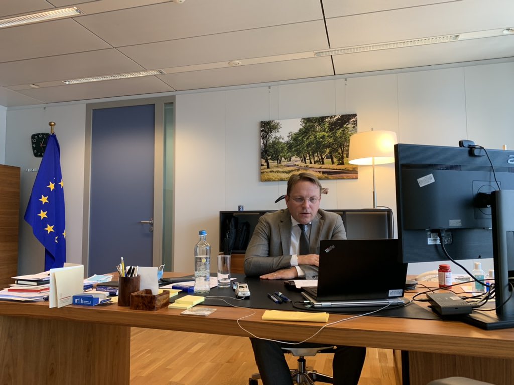 Oliver Varhelyi tweet media