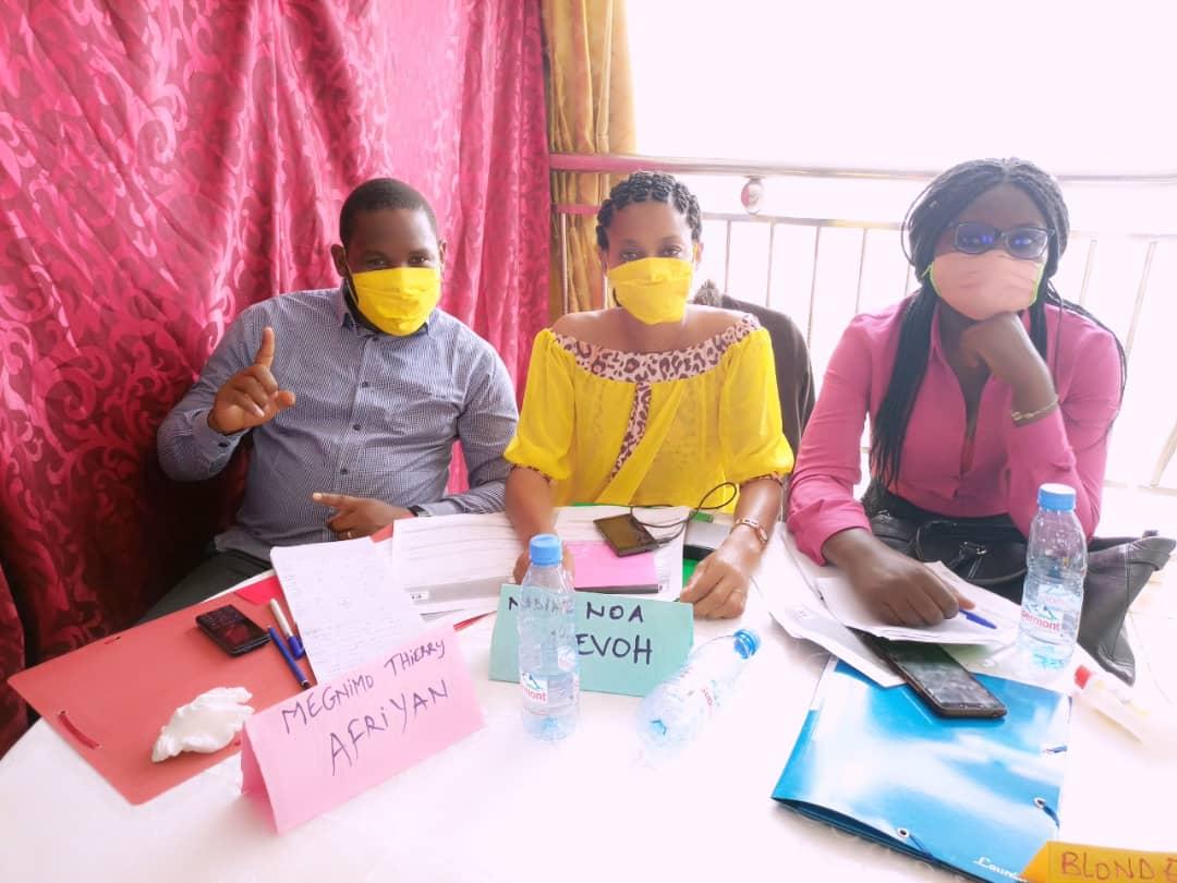 ajevoh's tweet photo. @ajevoh 🇨🇲a pris part à l’atelier organisé le 02 Juin 2021, par #FESADE et l'organisation #Youth2Youth.Il a été signé un mémorandum d'entente de la Coalition Nationale des associations OSCs pour la promotion de la PF au Cameroun.
#PutYoungPeopleFirst
#FP2030 https://t.co/cuLohBLXb4