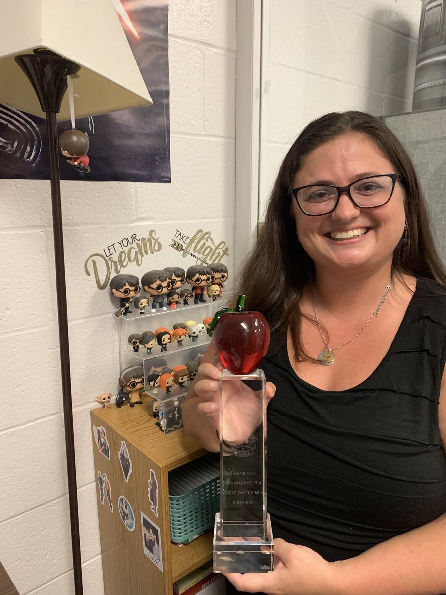 AHSCrystalApple's tweet photo. Mrs. Lines - Crystal Apple Award Recipient for June 2020 https://t.co/6iXYPQyVC2