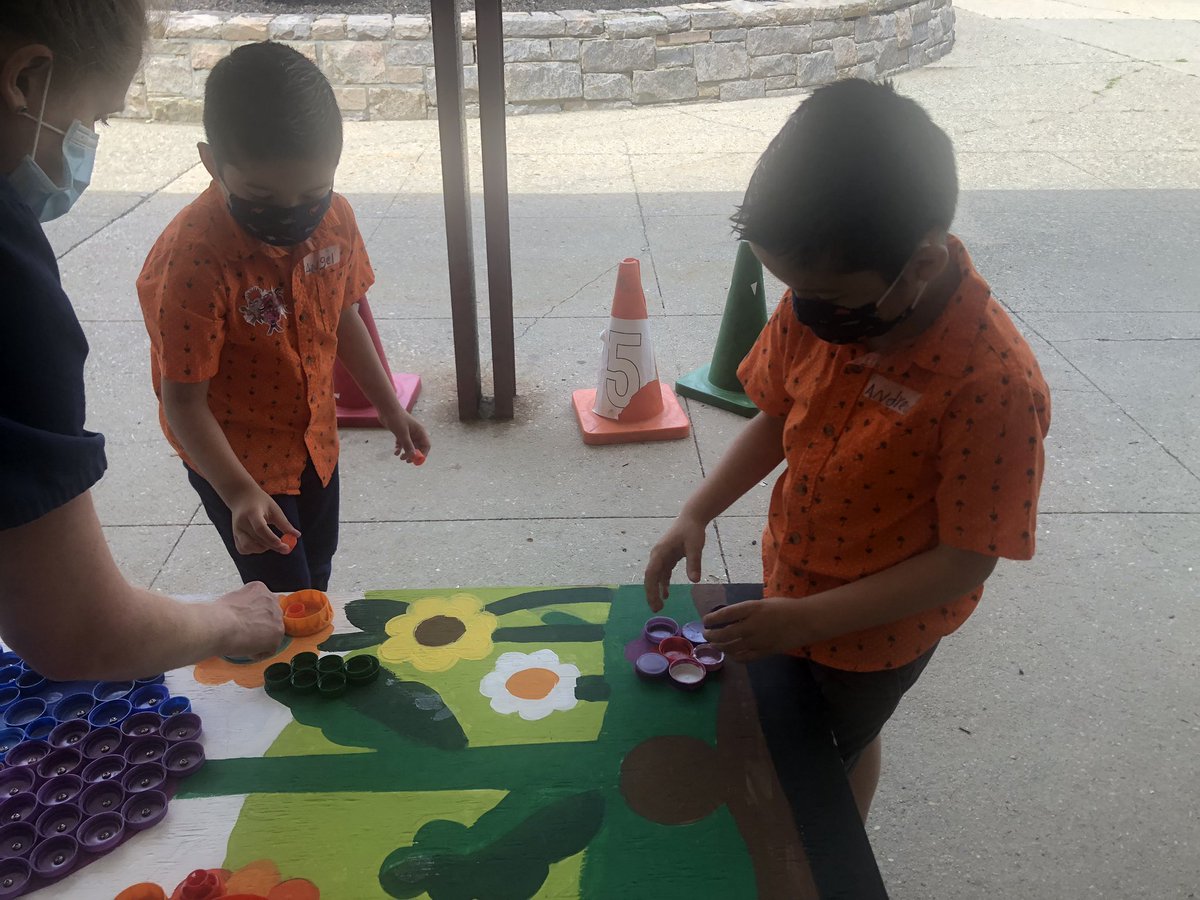 LFJ Kindergarten Team tweet media