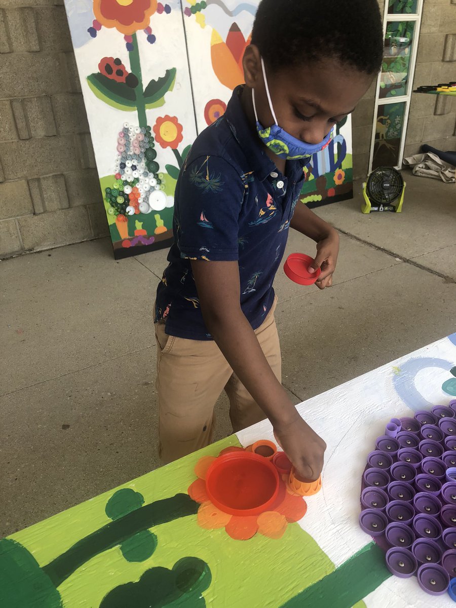 LFJ Kindergarten Team tweet media