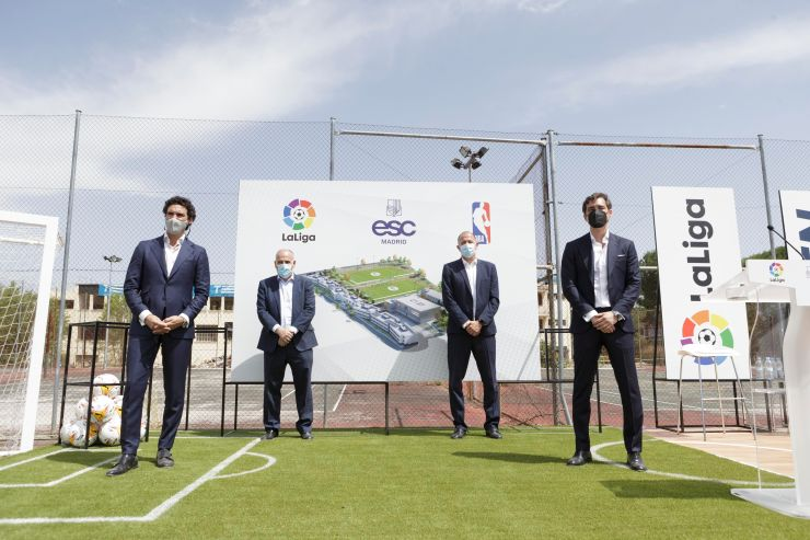 Manels In Sports tweet media