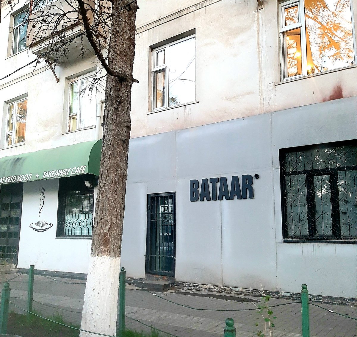 Shagdarsurenba3's tweet photo. Оройн мэнд. Сайхан амраарай. Таминь.. https://t.co/6DhEpXS12v