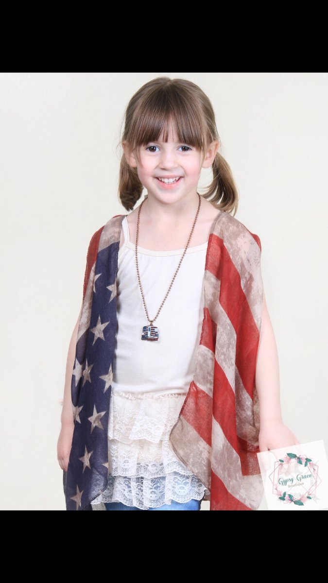 SouthernGraceB4's tweet photo. 🇺🇸 Mommy &amp; Me Discount 🇺🇸 
Buy mom get child size 50% off. No code needed, discount is applied at checkout. The child Cardigan fits best on toddlers. 
https://t.co/xlX6lgkx9N 
•Same &amp; Next day shipping 
•Sezzle
•Paypal
•Shop Pay
•All major credit cards
#4thofjuly #freedom https://t.co/j2QPsyVCeZ