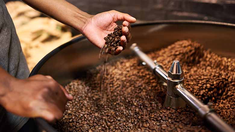 TCTradeJournal's tweet photo. Neumann Kaffee Gruppe (NKG) and the Coffee Coalition for Racial Equity (CCRE) are introducing a paid Quality Control training programme to promote racial equity in the US coffee industry. https://t.co/9hAopzHlVU @nkgpace #equity #race #coffeeprofessionals #qualitycontrol #coffee https://t.co/HapO4SCI8Q