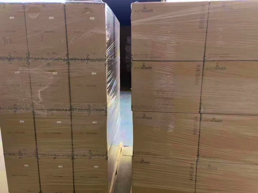 iDEALLTE's tweet photo. BITMAIN  Antminer 
Antminer S19j Pro 110TH/s
$9xxx
We offer a better price for large quantities

The Spot
#Bitcoin    
#BTC    
#Binance    
#AntminerS19 
#Ethereum 
#BCH 
#MINERS
#Coinbase https://t.co/sKgnceUEmS
