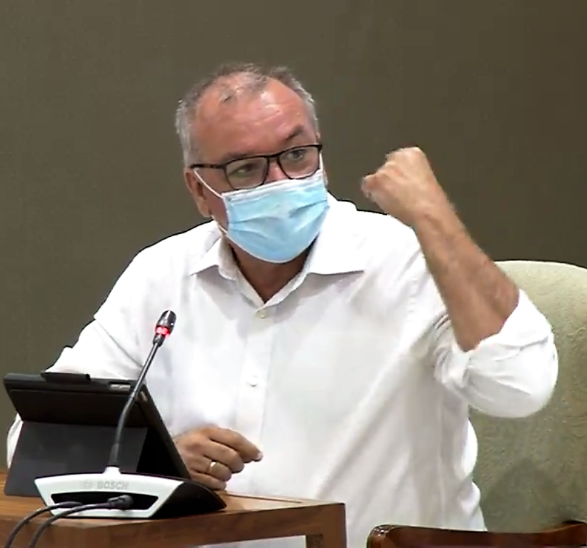 .@Nueva_Canarias demanda una mayor implicación del sector privado en la I+D+i    
 
➡️@LuisCamposj apuesta por una coordinación con las universidades y administraciones públicas para avanzar en la economía del conocimiento       

👉✍️facebook.com/NuevaCanariasP…