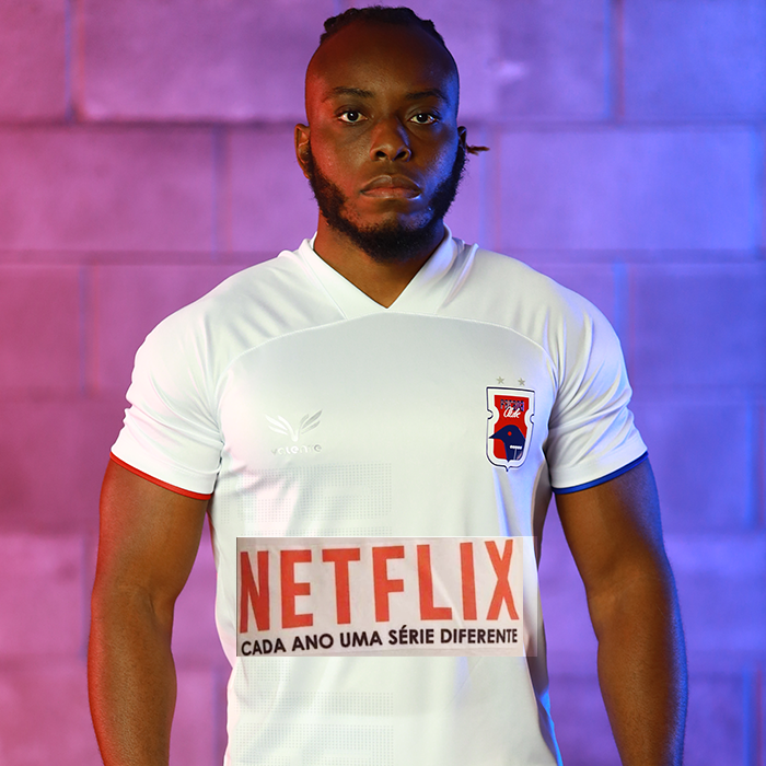 fusketa's tweet photo. Paraná hoje jogará com sua camisa branca e com patrocínio novo, que massa essa parceria com a @NetflixBrasil! https://t.co/0QNOvmYE0G