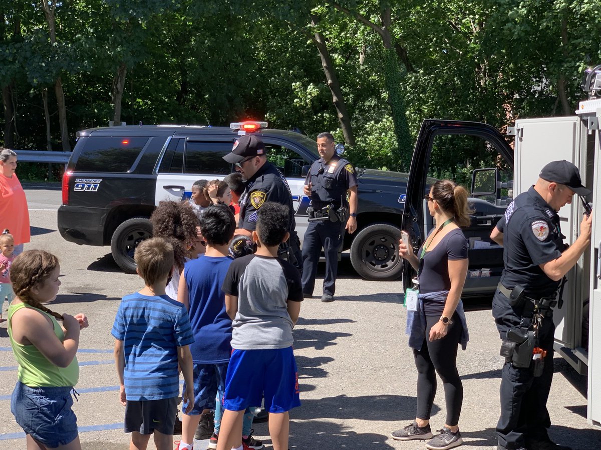 Mr. M. HV tweet media