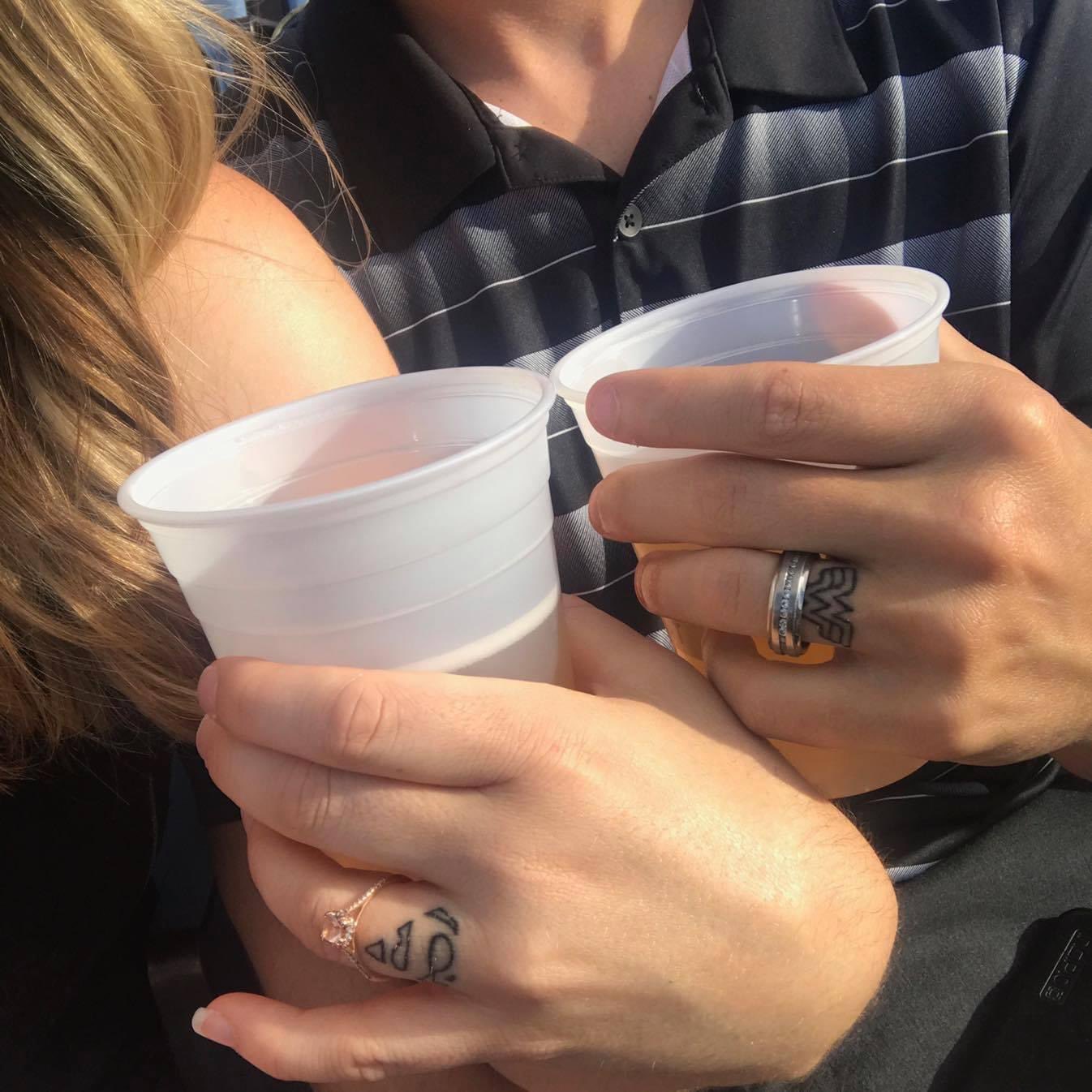Superman and wonder woman wedding deals rings