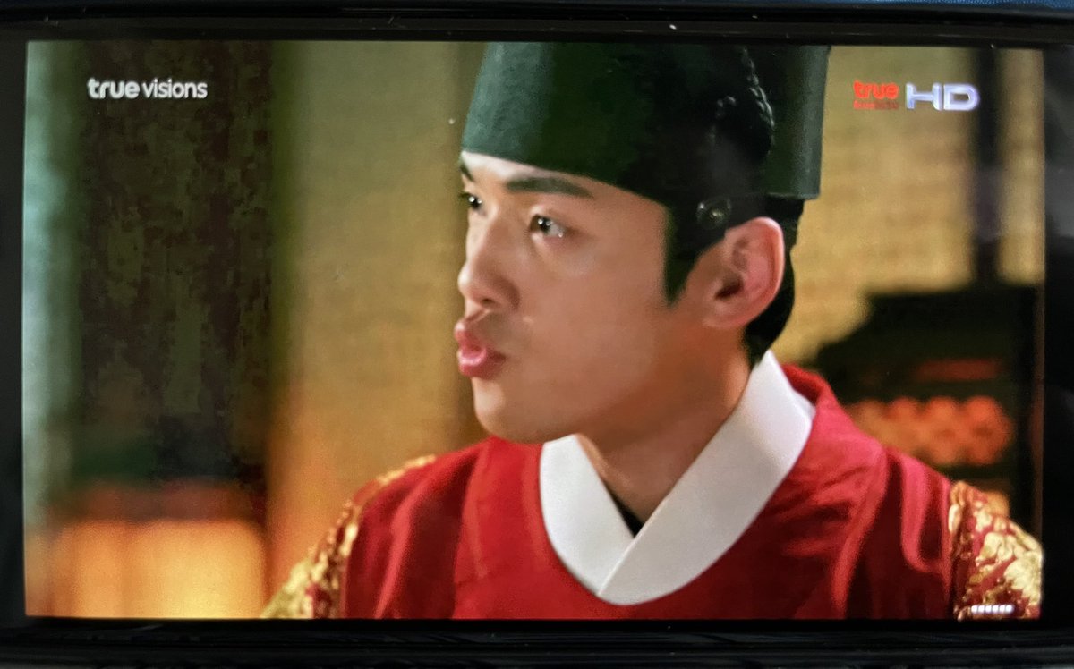 Lady_of_Joseon's tweet photo. 😗 เปนคนออกเสียงชัดแหละ ดูออก
#MrQueen มาแล้ววว
#trueAsianSeriesHD
#KJH
#김정현
#배우김정현
#KimJungHyun
#ActorKimJungHyun
#배우김정현을지지합니다 ✌️
#Support_You_KimJungHyun ❤️
#KimJungHyun_Thailand_Bigfans 🇹🇭 https://t.co/0yqOSM6VHH