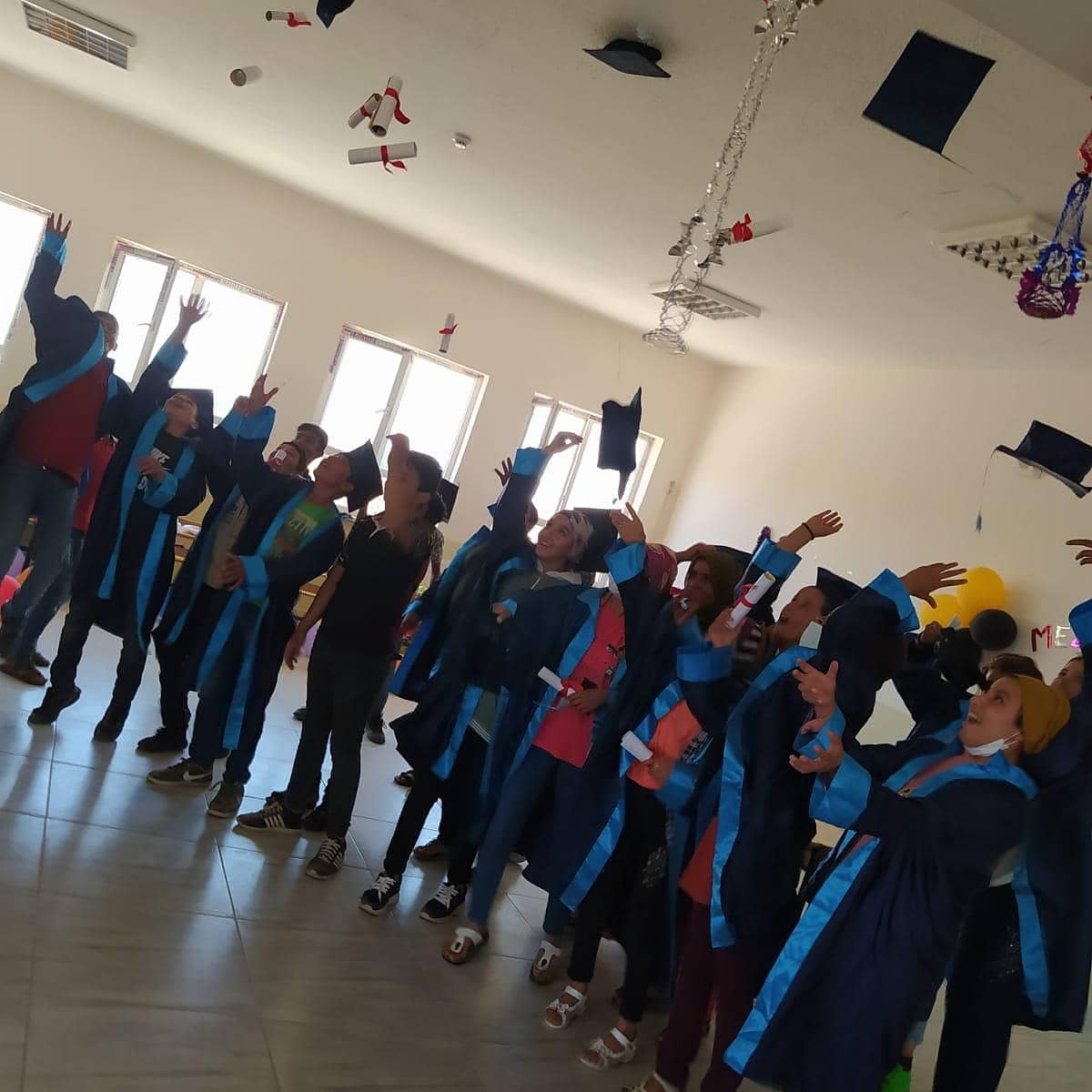 Okulumuz 8/A sınıfının mezuniyet töreninden kareler 🎓
<a href="/MemHarran/">Harran İlçe MEM</a> <a href="/cihatkoc61/">Cihat Koç</a> <a href="/ASUTAYMEHMET/">Mehmet ASUTAY</a> <a href="/HarranKaymakam/">Harran Kaymakamlığı</a> @Hasanzkikorogli