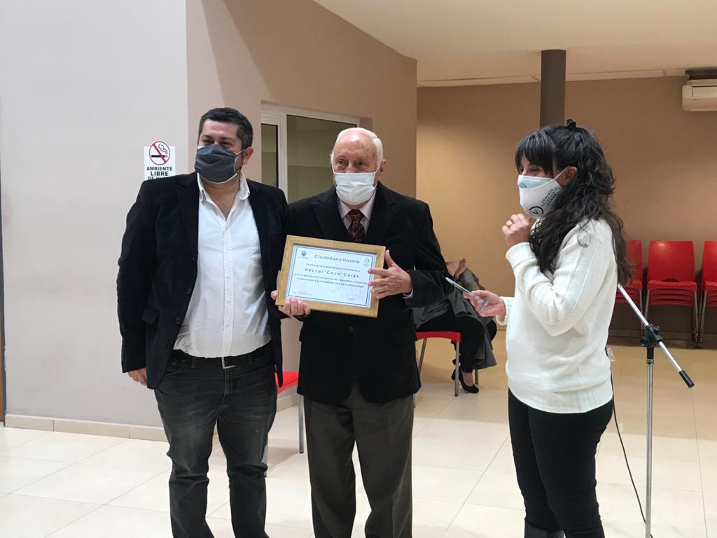 estoquepasa01's tweet photo. Dos reconocidos comunicadores son “Ciudadanos Ilustres” de Viedma
https://t.co/0GPKNDevxS https://t.co/JXCTfs6pSu