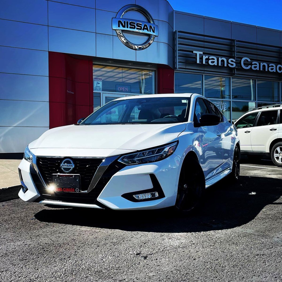 TCNissan's tweet image. 2021 Nissan Sentra SR 🤍
Test drive one today!

#TCNsocial #TransCanadaNissan #TestDriveReady #Peterborough #PTBOcanada #ProudToBeDrivingTheBest #EnjoyTheRide #2021NissanSentra #SR