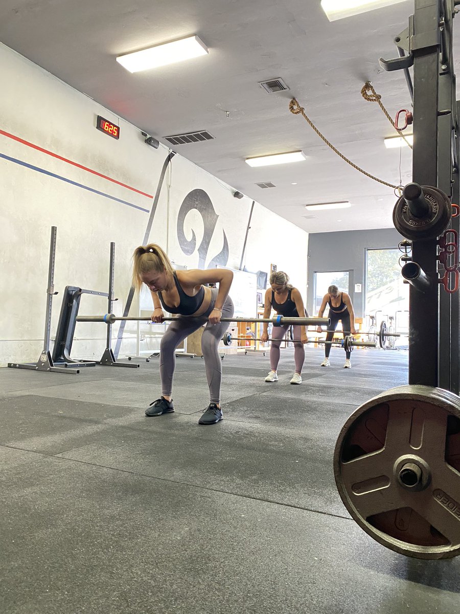 DEUCEBacklot's tweet photo. ‘Ladies in Strength’ | #HoldTheStandard https://t.co/iA4nlQfu9U