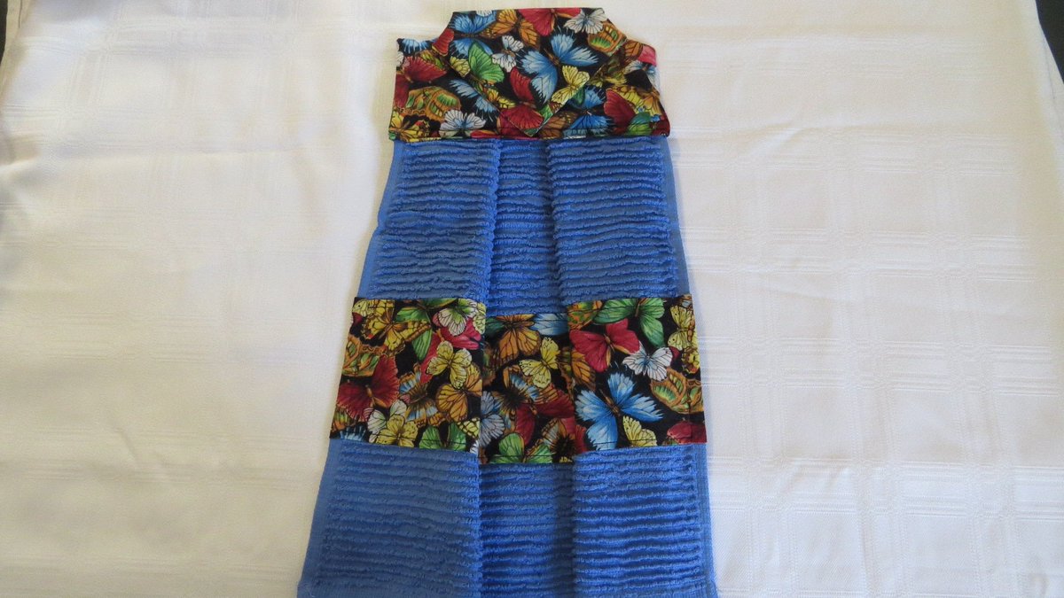 chestnutcrochet's tweet photo. Sharing for Crystal Willis on Etsy

Really love this, from the Etsy shop Crystalscraftycorner. https://t.co/HLFLckH0on #etsy #hangingteatowels #kitchentowels #housewares #kitchenlinens #butterflydecor #handmadedishtowels #bartowels #homedecor #kitchendecor https://t.co/FzbV8FRSfQ