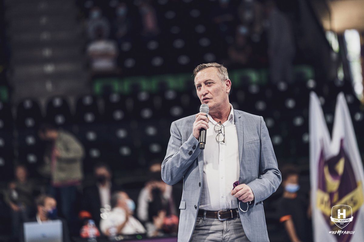 Ce mercredi à Athènes, avait lieu la 24ème assemblée générale du Forum Club Handball où plus de 35 clubs et 22 nations étaient réunis.

🤝 À cette occasion, le président du HBC Nantes <a href="/pelletier_gael/">Gaël PELLETIER</a> a été élu nouveau membre de la commission des compétitions de l'<a href="/EHF_Activities/">European Handball Federation</a>.