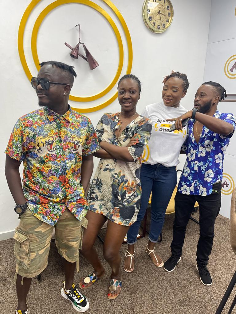 realrichkidgh's tweet photo. It was all fun with the gorgeous  princess herself  @Naa_Ashorkor ...
 on Asaase Radio 98.5mhz  .. 
 @KuntaK_Bradez #Akwaaba's Tour continues... Bless y'all listening..
.
Keep streaming and. Enjoy Visuals : 
https://t.co/DTAj4T4IjU

#KuntaIsBack
#Akwaaba https://t.co/7Zo3CmnAXz