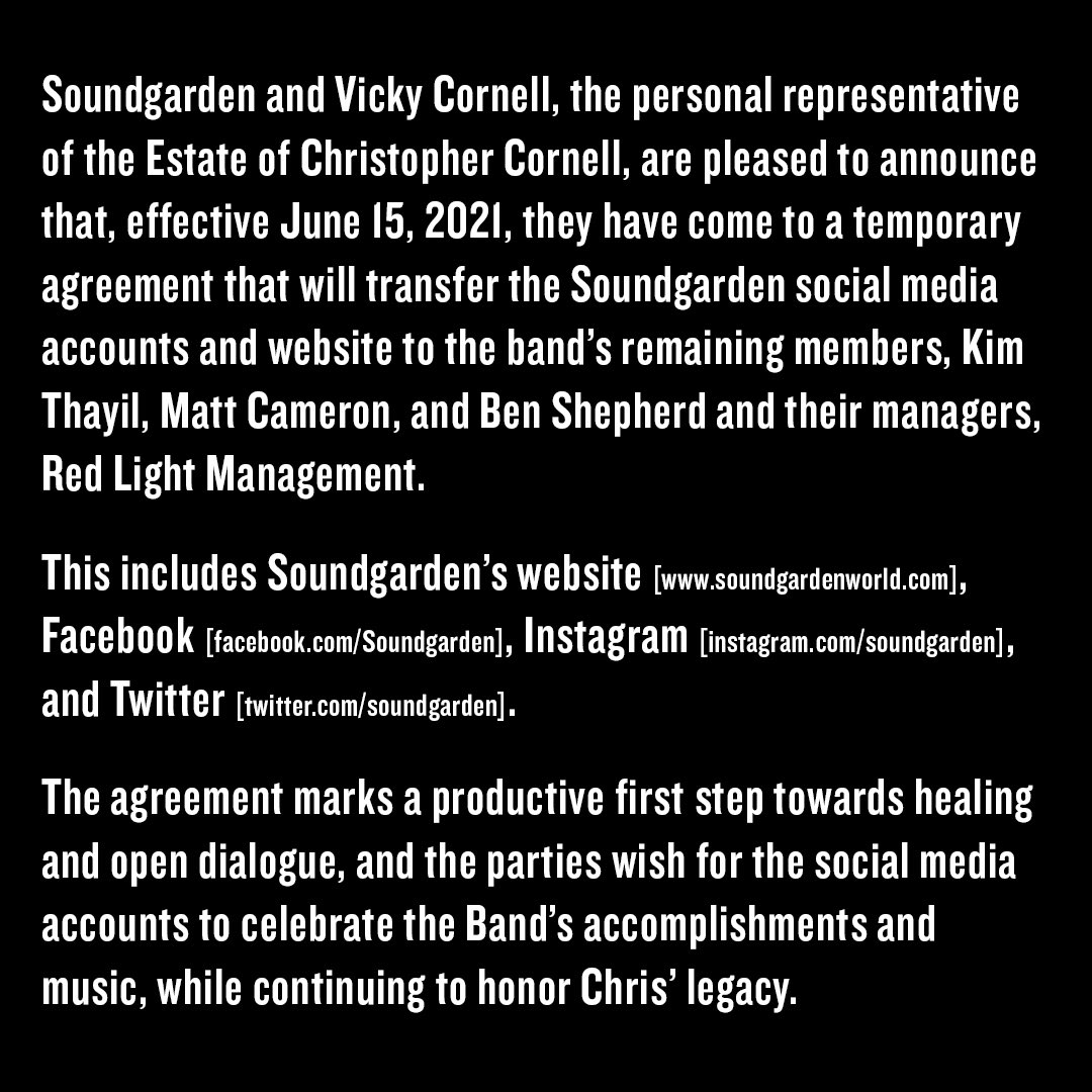 nudedragons (@thenudedragons) on Twitter photo 