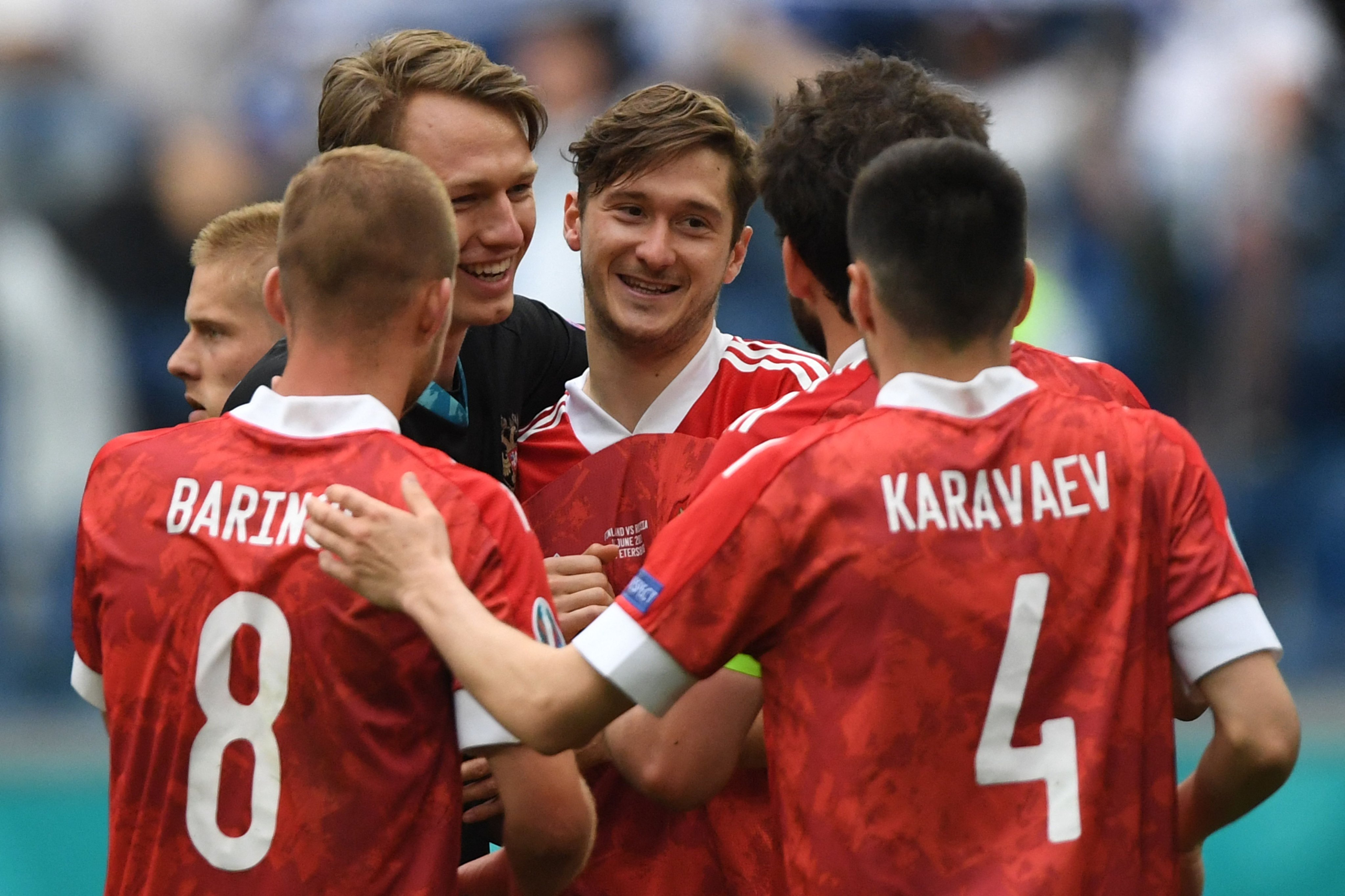 Rusia venció a Finlandia con un golazo de Miranchuk, en su primer triunfo en la Eurocopa