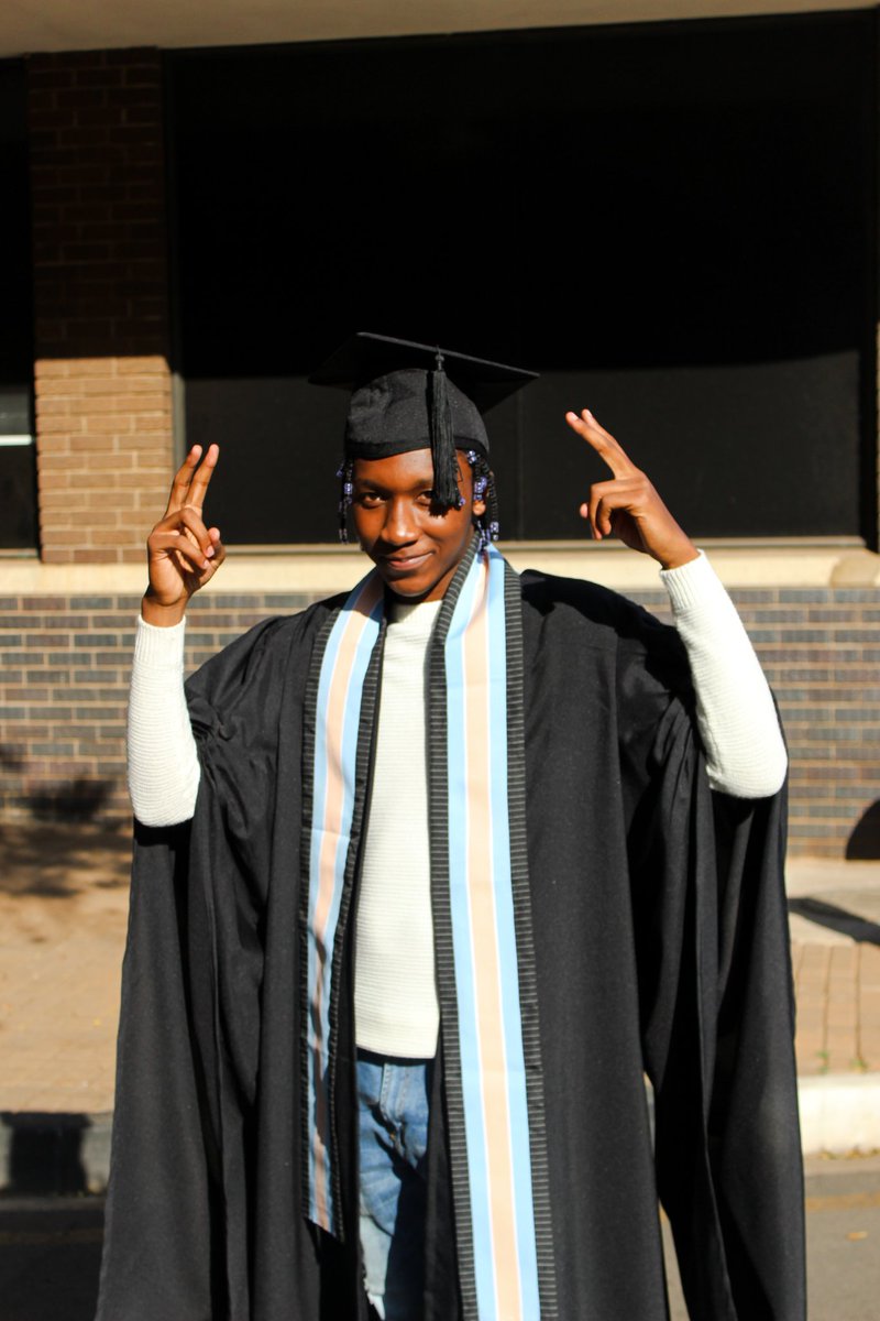 TheRealMaulidi 🍯f tweet media