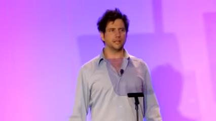 VG247's tweet photo. The host of #Activision's infamous E3 2007 event explains himself  
https://t.co/JnweYmgEah https://t.co/jKYSLpEJRg