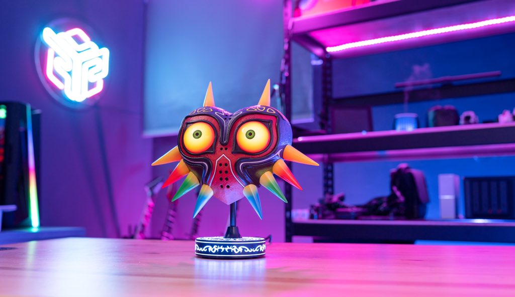 AndersOrozco's tweet photo. Don’t miss out our review of the First 4 Figures Majora's Mask Collector's Edition Statue https://t.co/9rob0QIuel
#toz #andersorozco #furypixel #gaming #n64 #nintendo64 #nintendo #thelegendofzelda #majorasmask
@First4Figures @NintendoAmerica https://t.co/6mo7GlC45s