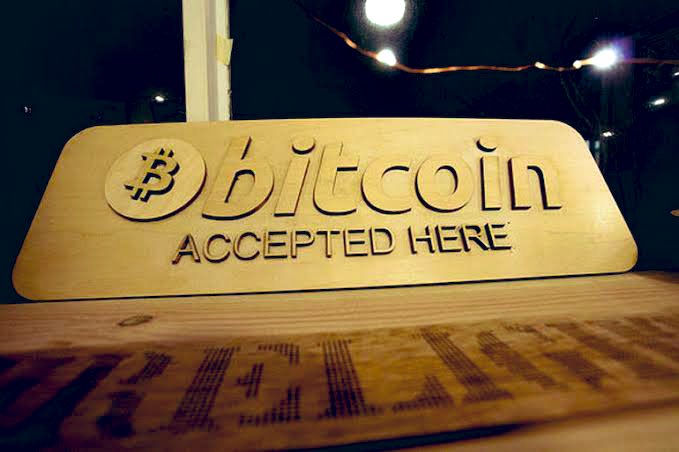 MohitMGulati's tweet photo. Just sealed a tenant for my ALT 🏡. #Deal dynamics— #Rent -₹55k/Mth to be paid 50% via RTGS while remaining ₹27.5K to be paid in #BTC equivalent to that amount on the 2nd of each month. Logic simple-Instead of me taking money, paying tax and buying #crypto this is efficient. ! https://t.co/7z7IlQP1Iv