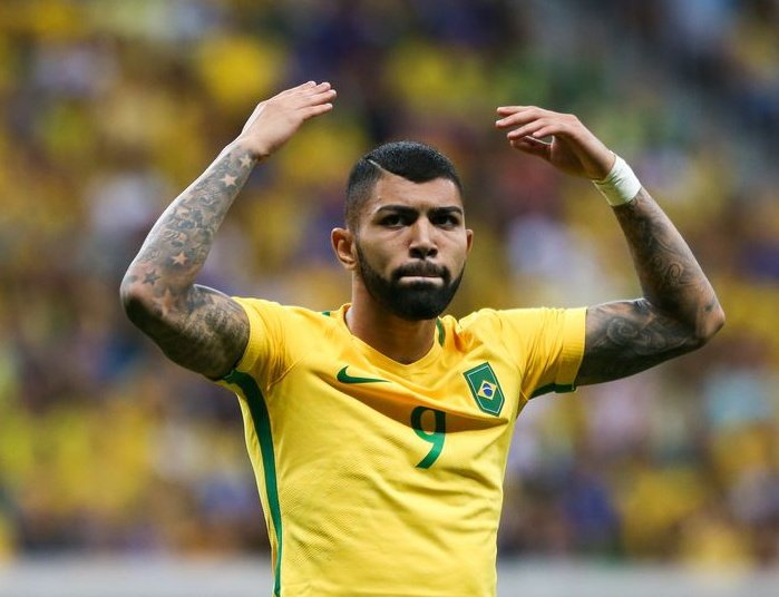Reporte_Futbol's tweet image. 🇧🇷 Si Gabigol anota el primer gol vs Perú, se regalará una camiseta Azul de Brasil con talle a elección. #CopaAmerica2021 

Pasos para participar:

► Retweet este tweet
► Tenes que Seguirnos en TW

Se anuncia si hay ganador en: mysterykits.co.uk !