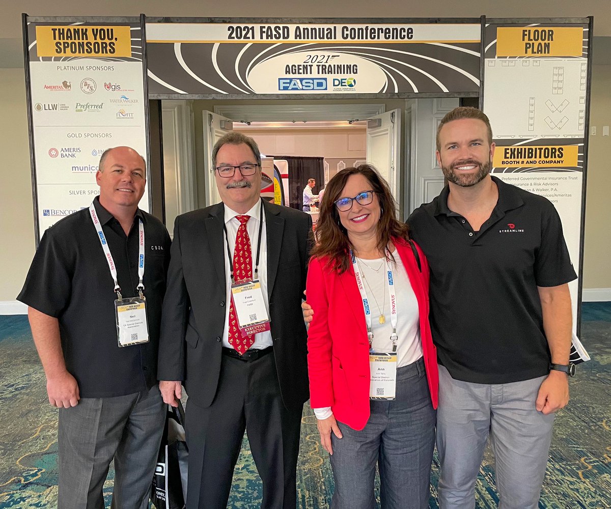 Streamline tweet media