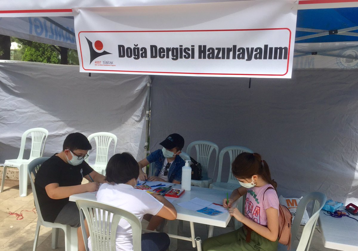 Sergulevik1's tweet photo. @BilimMilas @MilasMEm @isabal80 @aliriza_kozak @TurkerYURTSEVER  “Doğa Dergisi Hazırlayalım “adlı etkinliğimiz https://t.co/qdxirY4AW2