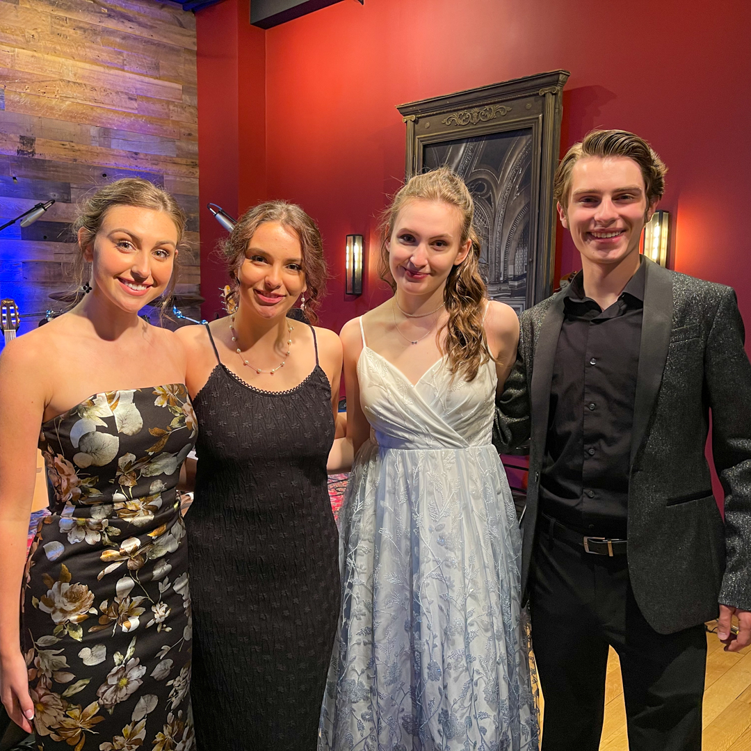HennepinArts's tweet photo. Last night's Spotlight Showcase was a ✨dream✨ We can't imagine anything better than celebrating the hard work, talent and accomplishments of these incredible musical theater students. Thanks for going on this ride with us, and congrats to those who received honors 👏👏👏 https://t.co/jJAujLky5Y